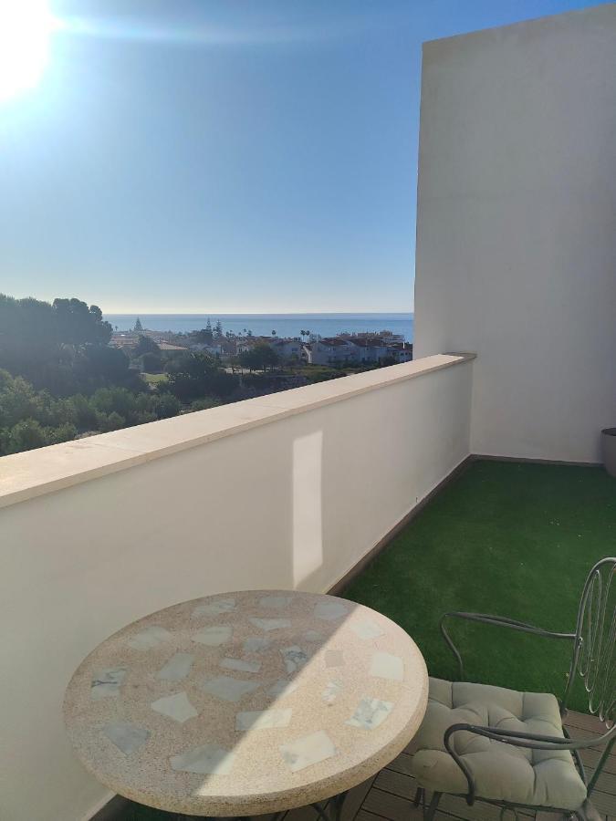 Atico Con Piscina, Golf, Vistas Al Mar Apartment Torre de Benagalbon Exterior foto