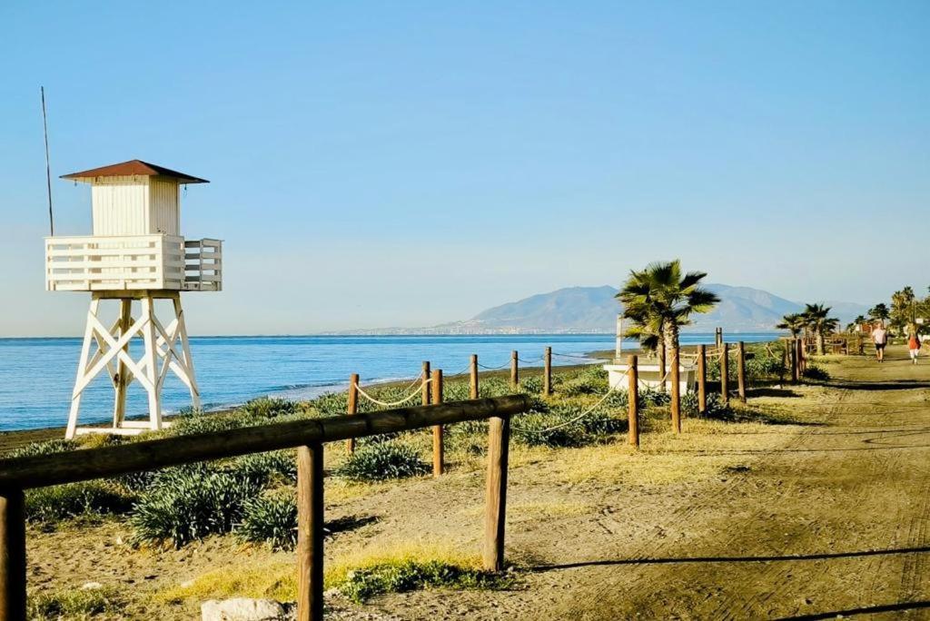 Atico Con Piscina, Golf, Vistas Al Mar Apartment Torre de Benagalbon Exterior foto